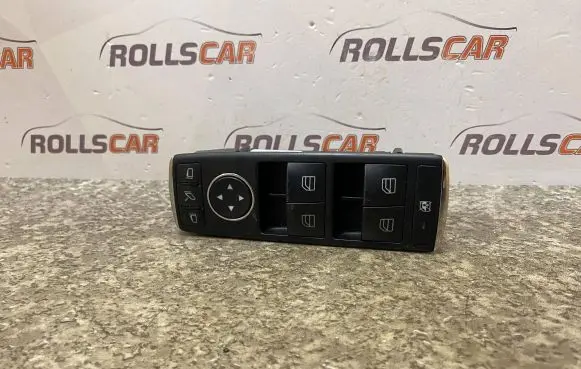 Mercedes-Benz C W204 Electric window control switch A2048703558