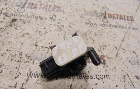 Nissan Juke I F15 Airbag deployment crash/impact sensor 988301EA0A