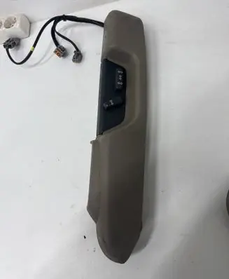Volvo S60 Seat control switch 9174420