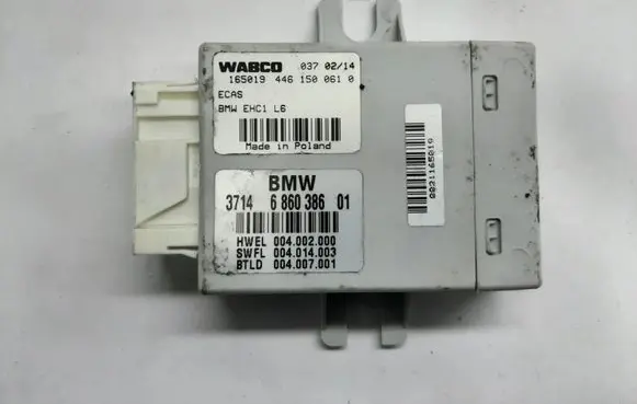 BMW 5 F10 F11 Air suspension control unit module (rear) 6860386