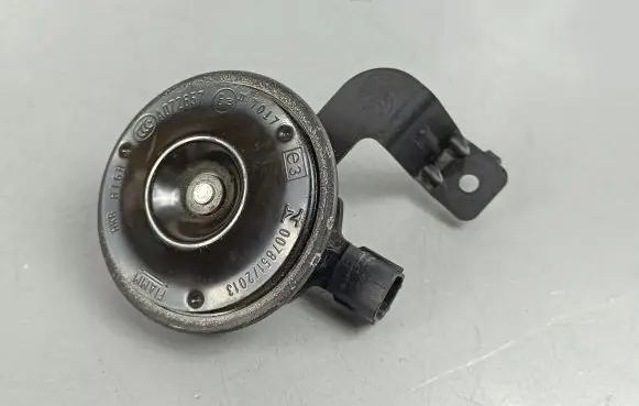 KIA Sorento Horn signal 96630C5000