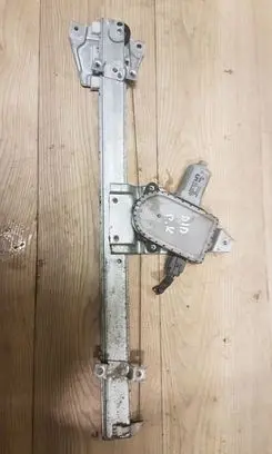 Mitsubishi Pajero Front door window regulator with motor 0620200630 MR436859