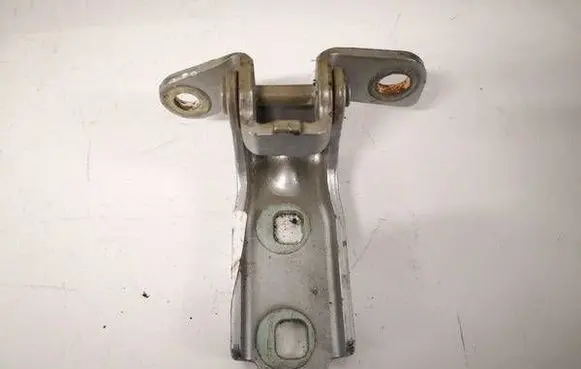Cadillac ATS Rear door lower hinge 