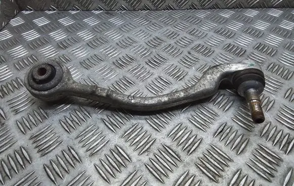 Front lower control arm/wishbone