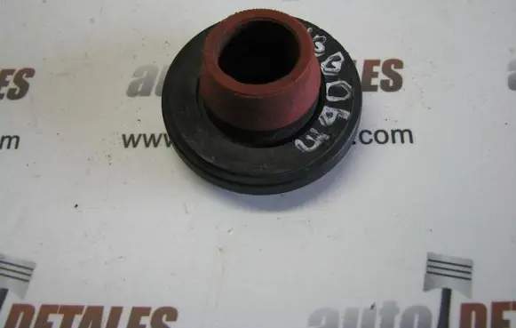Mercedes-Benz B W245 Radiator mount bracket A1695040112