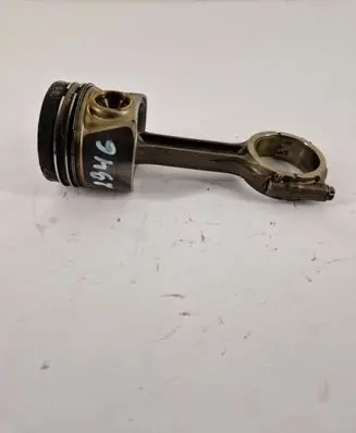 Volkswagen Golf VII Piston DCYA