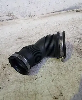 Audi A4 S4 B7 8E 8H Air intake duct part