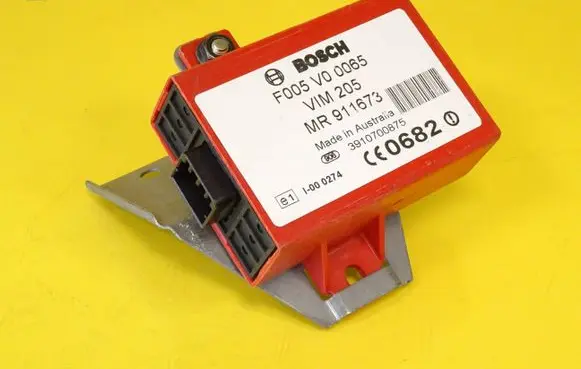Mitsubishi Carisma Immobilizer control unit/module MR911673 F005V00065