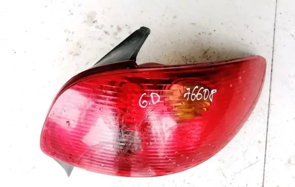 Peugeot 206 Rear/tail lights