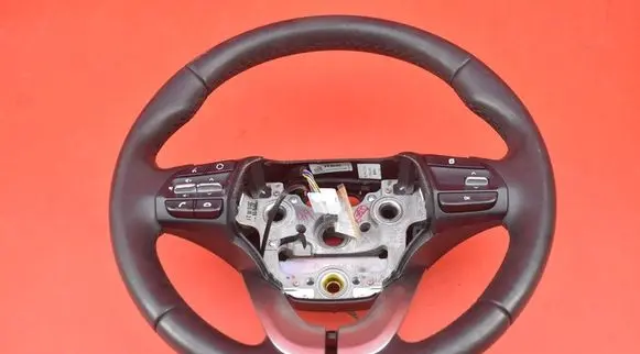 Hyundai Elantra VI Steering wheel 56130-F2AA0