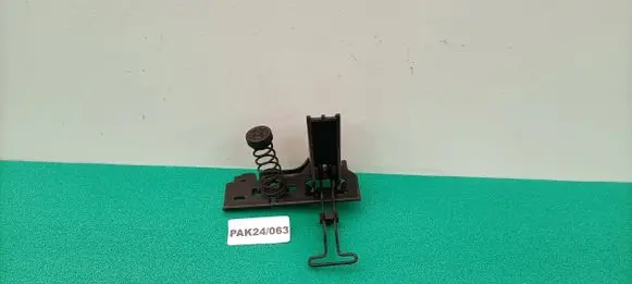 Renault Master III Engine bonnet/hood lock/catch 3814