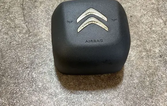 Citroen C4 III e-C4 Steering wheel airbag 98406908ZD 230209 0540201