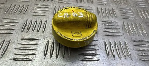 Nissan Qashqai Oil filler cap 110771