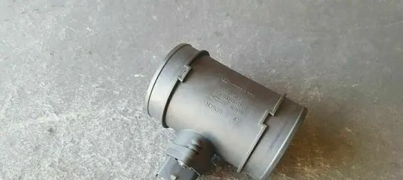 Opel Frontera A Mass air flow meter 0281002479