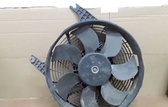Mitsubishi Space Star Electric radiator cooling fan NOCODE