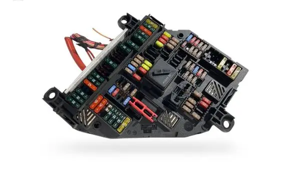 BMW 5 F10 F11 Fuse module 9252813