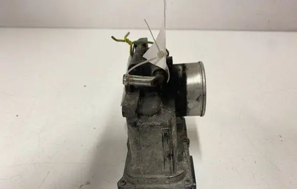 Mazda 6 Throttle valve R2AA136B0