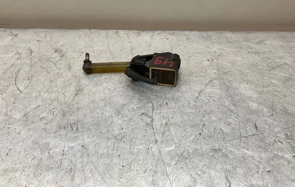 BMW 5 E60 E61 Headlight/headlamp level sensor 6778810