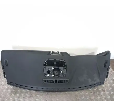 Polestar 2 Dashboard 31688524
