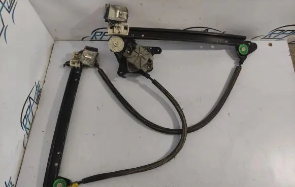 Volkswagen Sharan Rear door manual window regulator RH7M3839402A