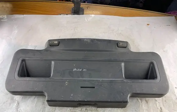 Seat Ibiza IV (6J,6P) Tailgate trim 6J3867601E