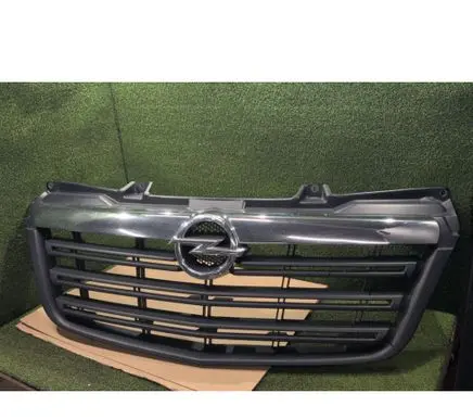Opel Movano B Front bumper upper radiator grill 623109857R