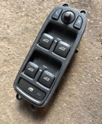 Volvo S60 Electric window control switch 31272008 10W271