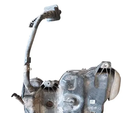 KIA Sportage AdBlue liquid reservoir 31500R2000 31500N7000 31530R2000