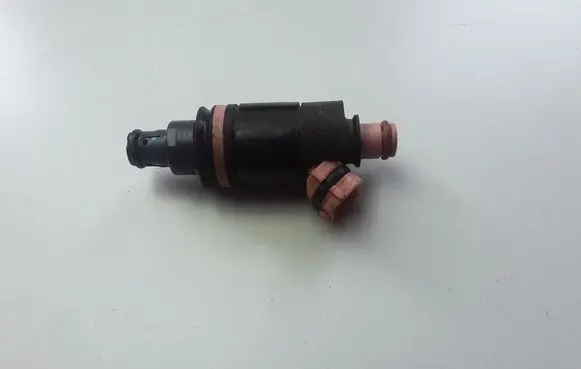 Lexus LS 460 - 600H Fuel injector 2325050030