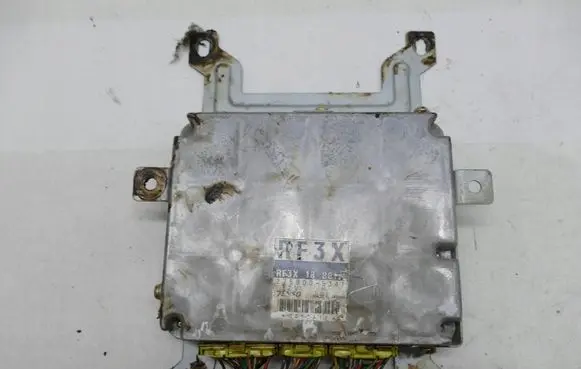 Mazda 626 Engine control unit/module RF3X18881A