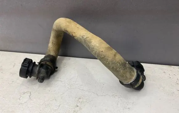 Citroen Berlingo Engine coolant pipe/hose 