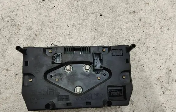 Peugeot 307 Climate control unit NS0341758F