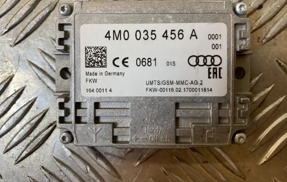 Audi A4 S4 B9 Aerial antenna amplifier 4M0035456A 16400114 1700011814