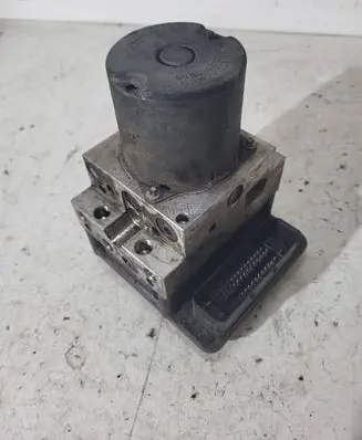 BMW 5 E60 E61 ABS Pump 6783360