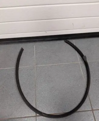 BMW M4 F82 F83 Rubber seal front coupe door 72797437