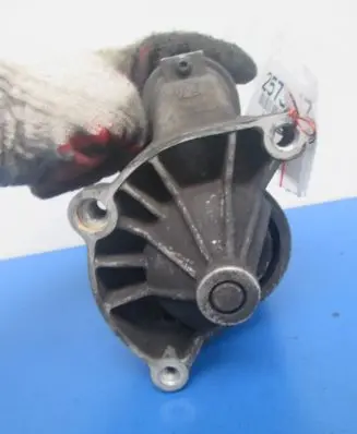Peugeot 406 Starter motor