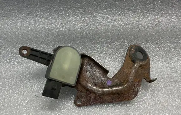 Audi A6 S6 C6 4F Headlight/headlamp level sensor 1T0907503 4f0616571k 6PM00873900