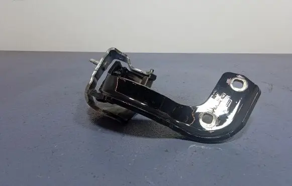 Audi A6 S6 C7 4G Tailgate/trunk/boot hinge 4G9827300A