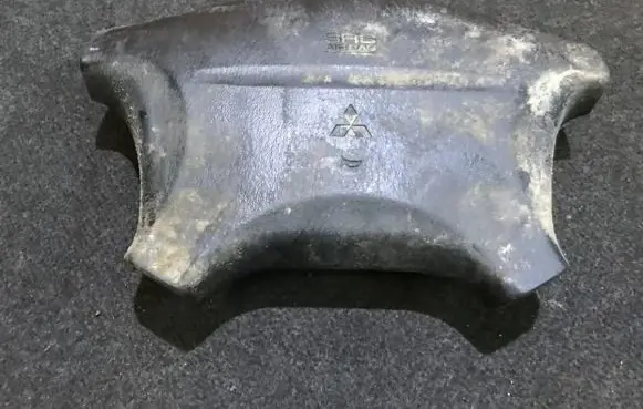 Mitsubishi Carisma Steering wheel airbag mr777231