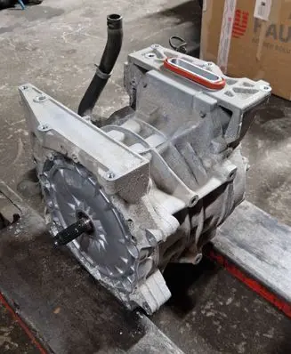Nissan e-NV200 Electric car motor EM57 062540A