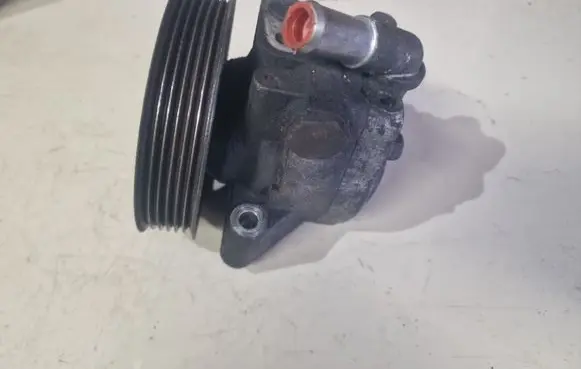 Ford S-MAX Power steering pump 6G913A696CD