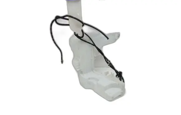 Peugeot 508 Windshield washer fluid reservoir/tank 9686672880