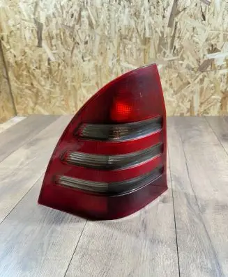 Mercedes-Benz C W203 Rear/tail lights a2038202364 2038202364
