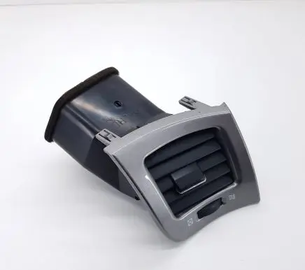 Toyota Avensis Verso Dashboard side air vent grill/cover trim 5566044050 5566044080
