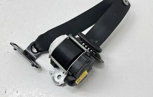 Peugeot 5008 II Third row seat belt 34198420B