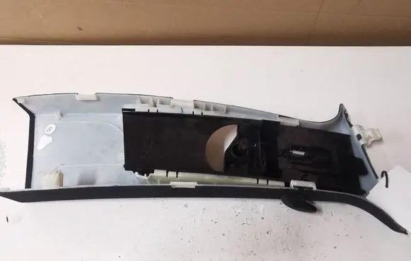 Mercedes-Benz E W212 (B) pillar trim (top) A2126900330 A2126900325