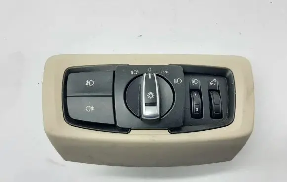 BMW 2 F45 Light switch 9865814