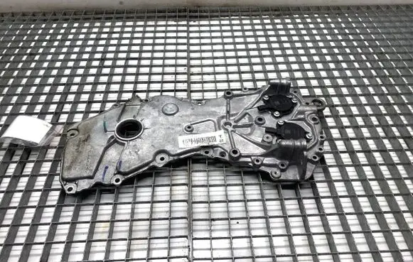 Nissan Qashqai J12 Timing chain cover 135643716R