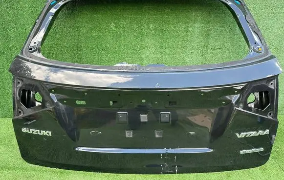 Suzuki Vitara (LY) Tailgate/trunk/boot lid SuzukiVitaraII