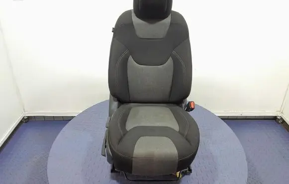 Jeep Grand Cherokee Front passenger seat 